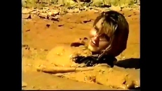 Wam Total Leather Chick in Mud Period; mov