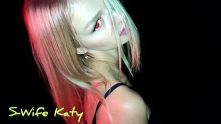 Halloween Med S-konen Katy, blow Job og Facial Cumshot.