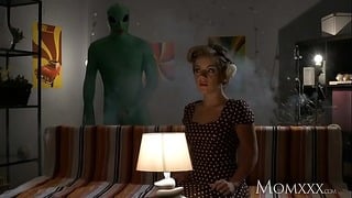 Mom Lonely Housewife Gets Deep Probe From Alien On Halloween