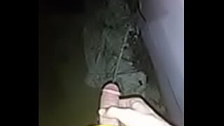 Pissing Outdoor