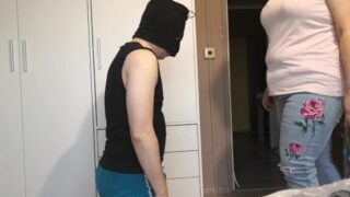 Sera Want Ballbusting