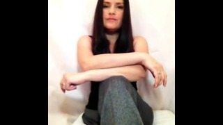 Kinky Amputee Girl