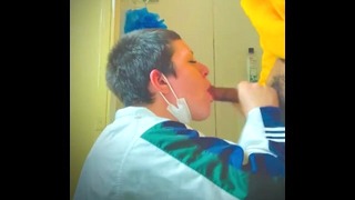 Crackhead Slut Deep Throats BBC